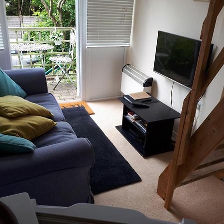 Perfect Location Studio Льюис Экстерьер фото